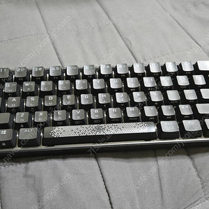 커세어 K65 RGB 미니키보드
