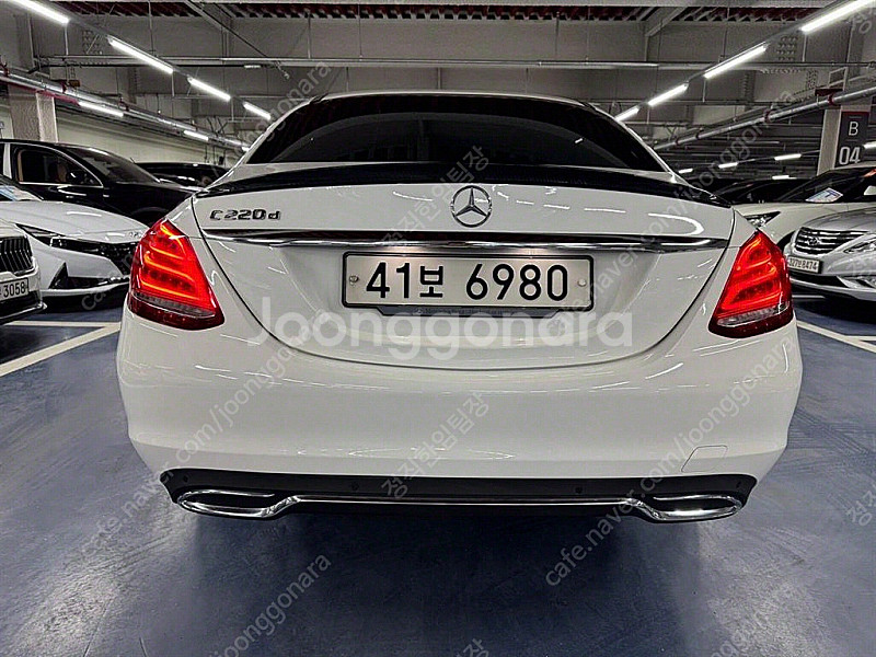 벤츠 C클래스 W205 C220 d 아방가르드 저렴하게...--4