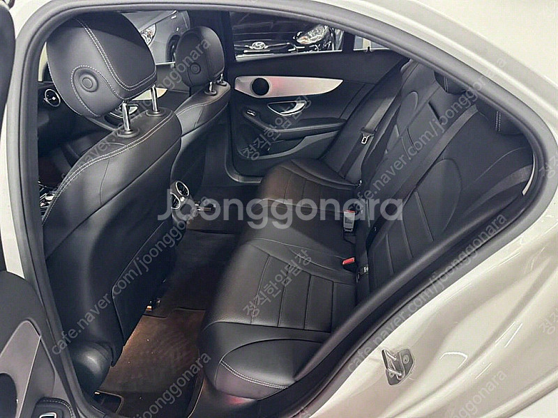 벤츠 C클래스 W205 C220 d 아방가르드 저렴하게...--8