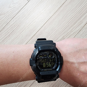 지샥 GD-350 손목시계