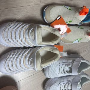 나이키 아이신발 새상품 여러가지 210 215