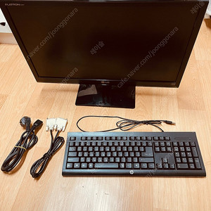 수원) LG 24인치 모니터 (키보드 마우스포함)