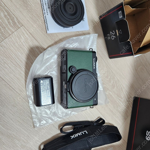 파나소닉 루믹스 s9 카메라 + 26mm f8렌즈