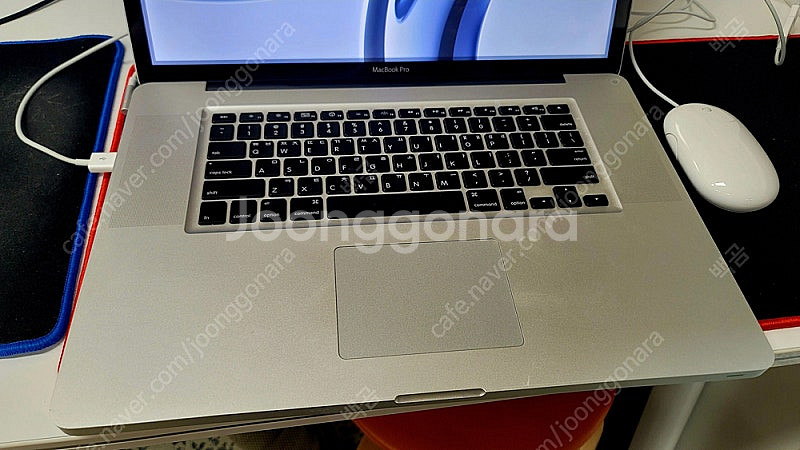 MacBook Pro 17인치--3