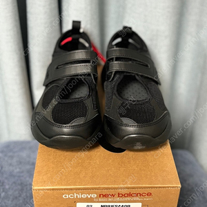 뉴발란스 SD2202BK2 브리즈 V2 블랙 240(새상품)
