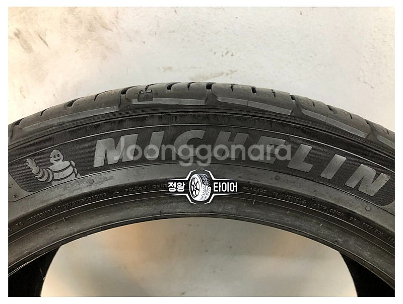 중고타이어 미쉐린 크로스클라이밋 CC 225/40R18...--2