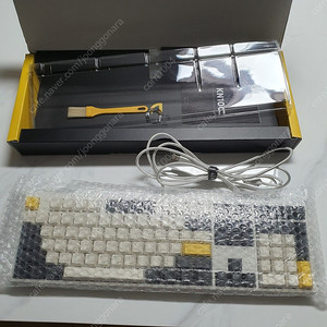 앱코 KN10C 무접점 키보드 + 손목보호대 set