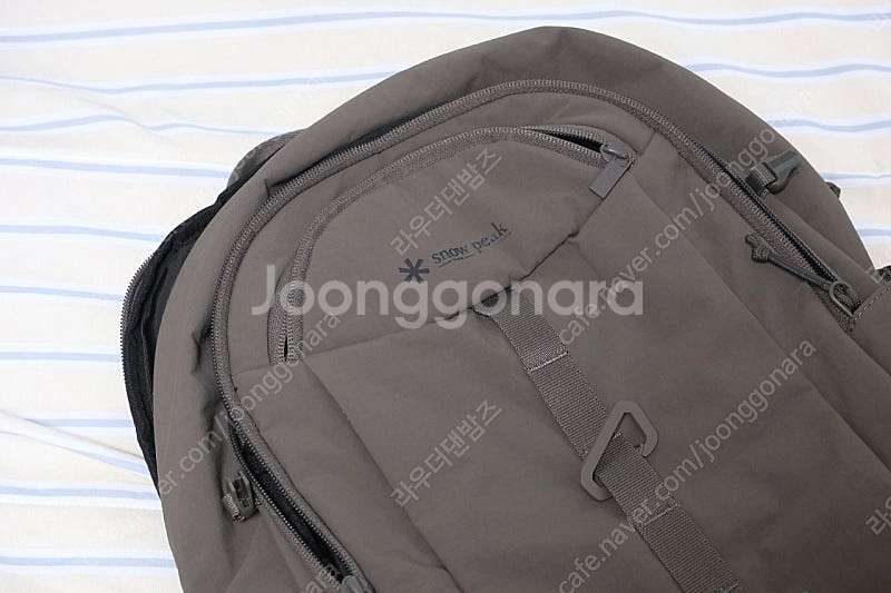 무료배송) 스노우피크 듀얼테크 백팩 22L 카키--1