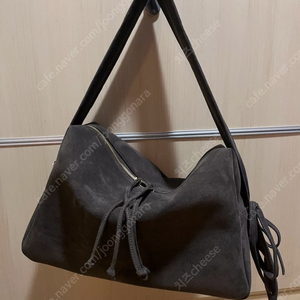 콰니백 메이페어 브래드백 (새것)