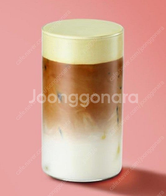 이디야 토피카라멜 크림라떼(L), 피스타치오 크림라떼(...--1