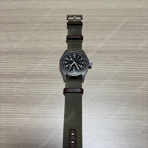 해밀턴 카키필드 메카니컬 38mm