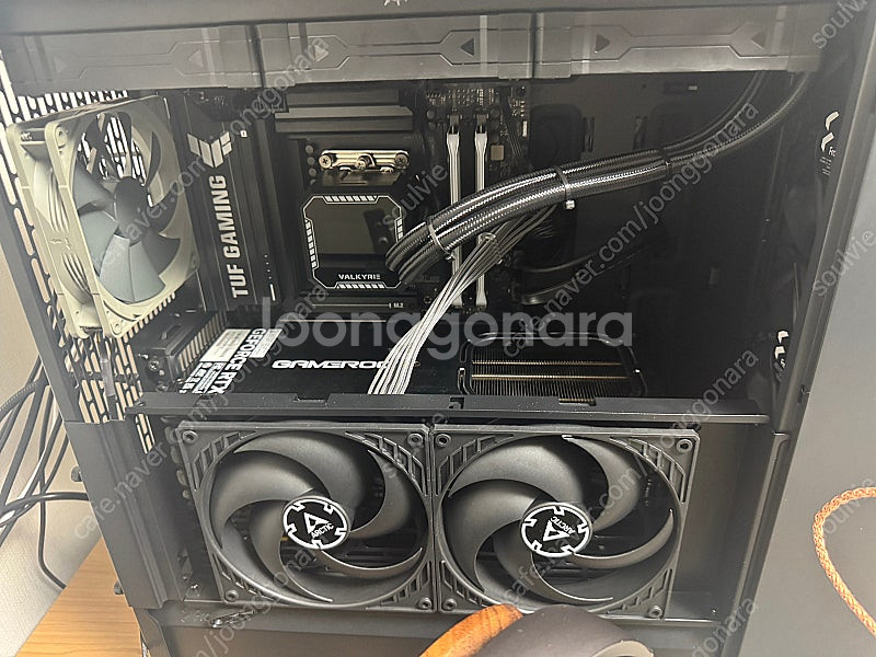 9800x3d, 5070ti gamerock 고사양 p...--2