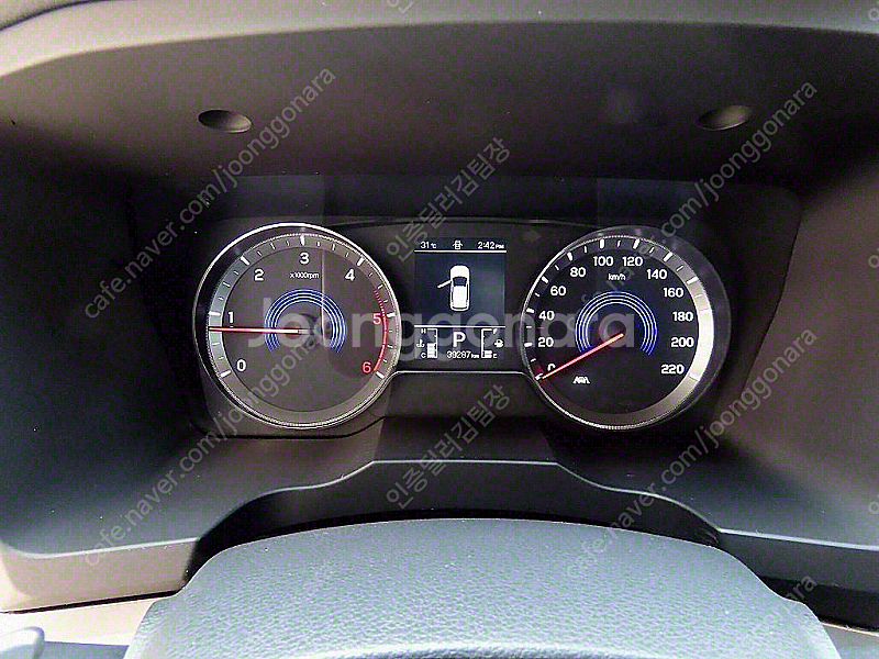 KG모빌리티(쌍용) 뷰티풀코란도 2WD 디젤 16 C7...--8