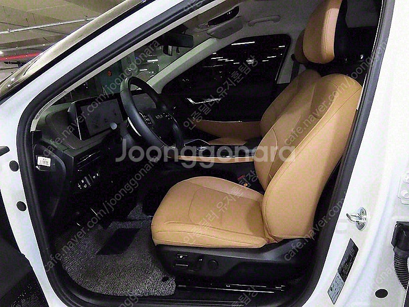 EV6 중고 EV6 중고차 흰색 2022년식 롱레인지 어스 중고차 사는법--7