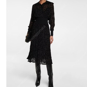 토리버치 tory burch 세일러카라 벨루아 디테일 원피스 2사이즈 정품