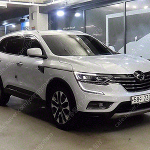 QM6 중고차 견적 QM6 중고 흰색 2019년식 가솔린 2WD RE 시그니처 중고자동차