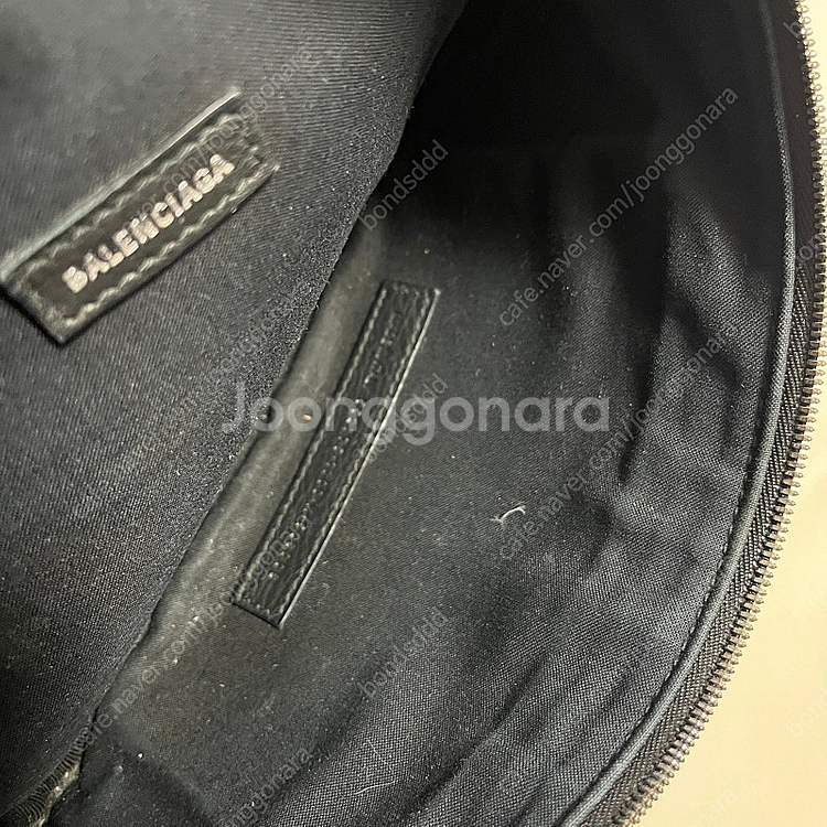 발렌시아가 슬링백 벨트백 힙색 552375 DLQ4N ...--3