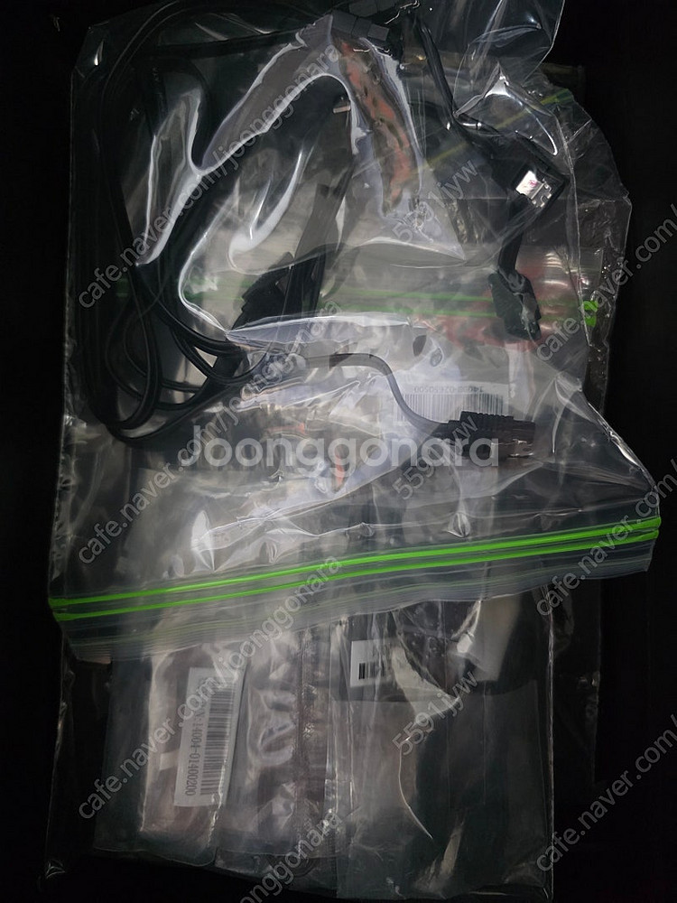 (중고) ASUS MAXIMUS APEX Z690 판매...--4