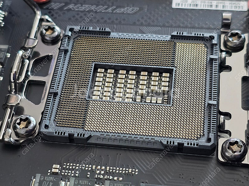 (중고) ASUS MAXIMUS APEX Z690 판매...--6