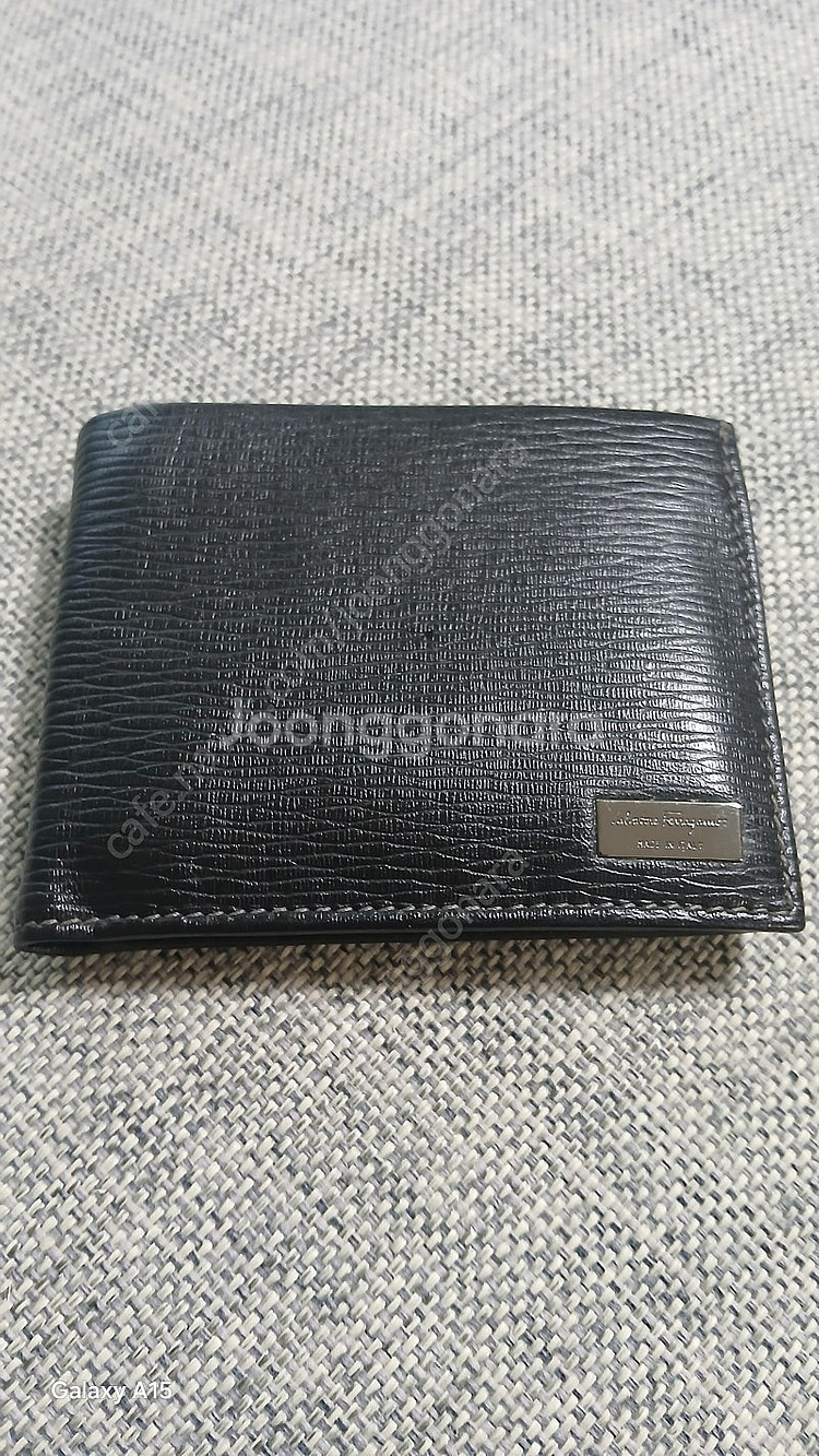 페레가모 지갑 거의 새제품 루이비통 셀린느 프라다 디올...--0