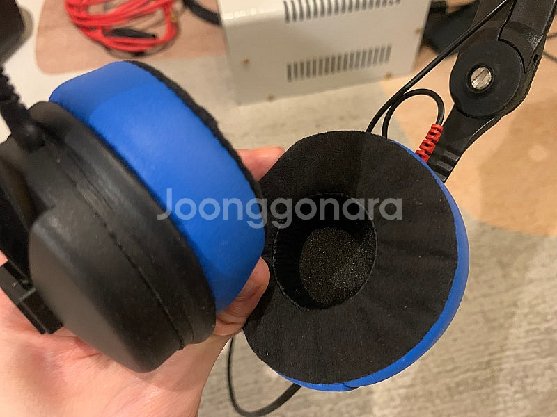 젠하이저 HD25 모니터링 헤드폰--2
