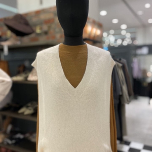 SISLEY 시슬리 라쿤 니트 베스트 / 랑방 마인 오브제 타임 럭키슈에뜨 산드로 마쥬 오르 시에 시스템