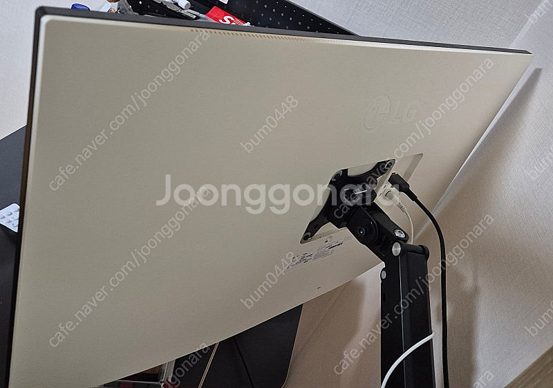 LG 32UN650 - 대구 직거래 우선--1
