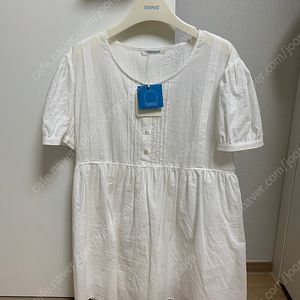타낫 T/T EIoi round 원피스 판매합니다