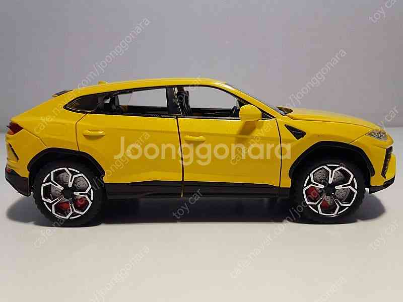 1:24사이즈 다이캐스트 람보르기니 우루스 URUS 옐...--4
