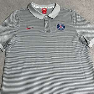 110 나이키 PSG 파리생제르망 스트라이프 카라티 / 테크팩 반팔 져지 자켓