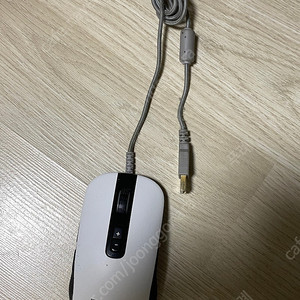 한성 GTune GM200 화이트
