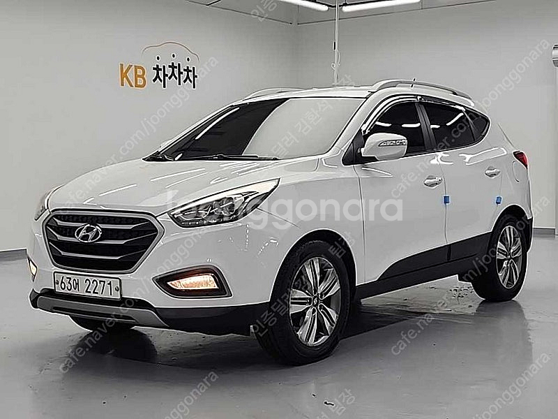 투싼 중고 투싼 중고가격 투싼 중고차 흰색 2015년식...--0