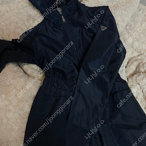 프라다 나일론 여성바람막이 291372 네이비