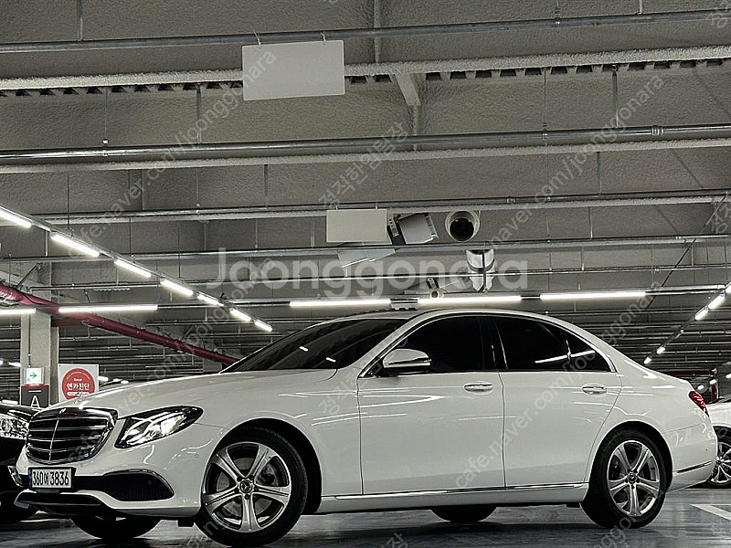 벤츠 E-클래스 W213 E200 아방가르드 최저가 판...--0