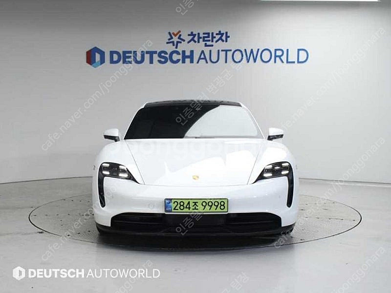 포르쉐 타이칸 중고 포르쉐 타이칸 중고차 흰색 2022...--4