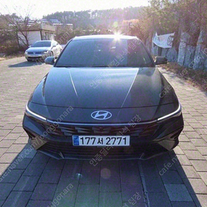 아반떼 중고 아반떼 CN7 중고 아반떼 신형 중고 2025년식 2,457km 1.6 가솔린 인스퍼레이션 수원중고차