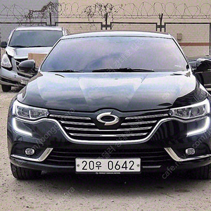 SM6 중고 할부가능 SM6 중고차 검정색 2016년식 LPG 2.0 LPe LE 법인차량 세금혜택