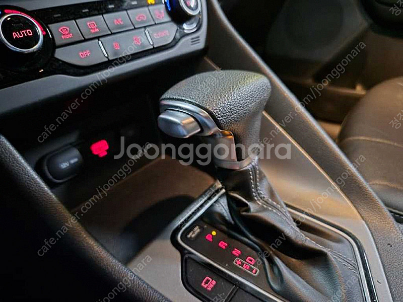 기아 더 뉴 니로 16 HEV 럭셔리 저렴하게 판매합니...--5