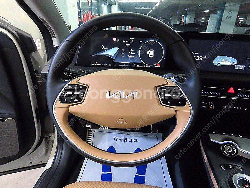 EV6 중고 EV6 중고차 진주색 2023년식 48,306km 롱레인지 AWD 어스 개인사업자 차량구매--9