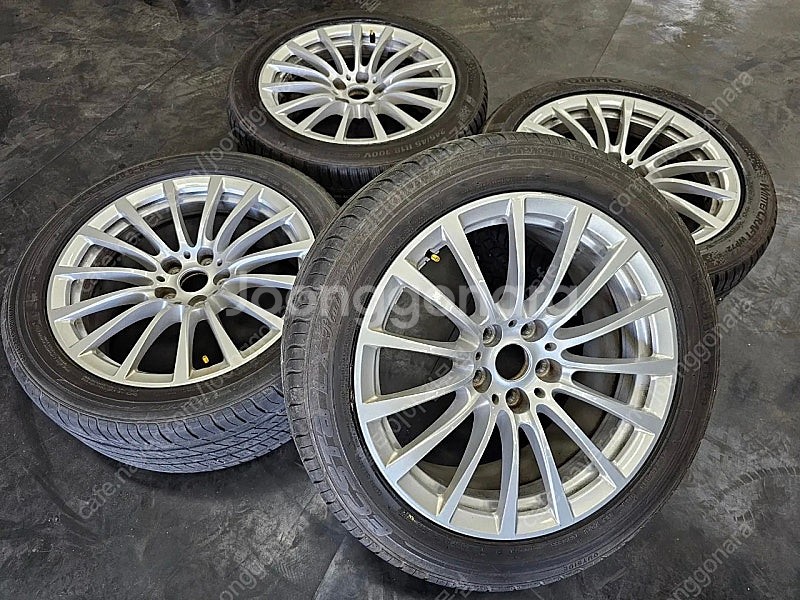 BMW5시리즈 G30 럭셔리 단조 18인치 중고 휠타이...--0