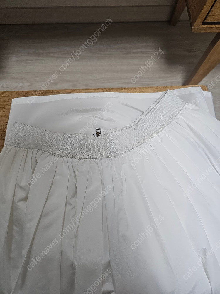 바이씨니 프라다볼륨 스커트--2