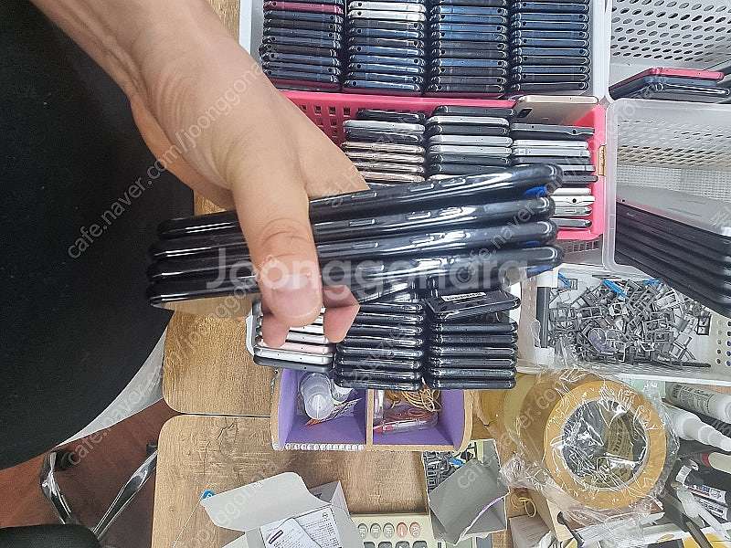 S급 갤럭시S23울트라 최상품 정품특가판매 중고폰--3