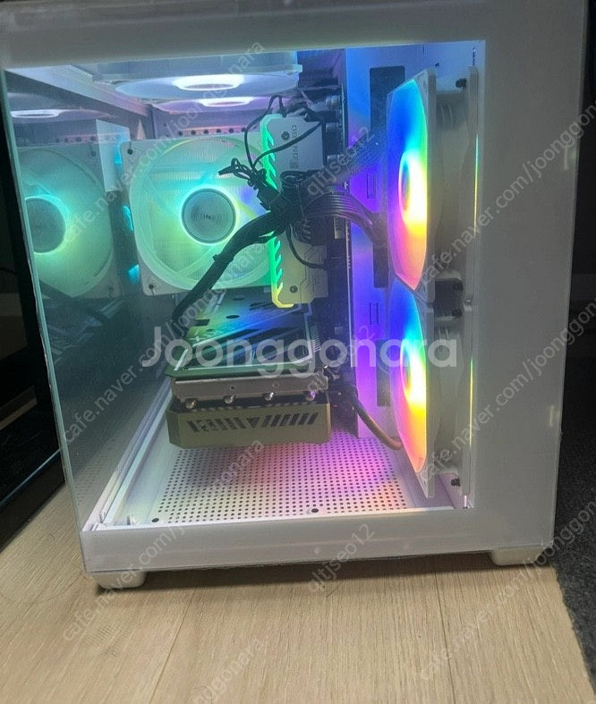 라이젠 7500F RTX4070 Super 데스크탑 컴...--1