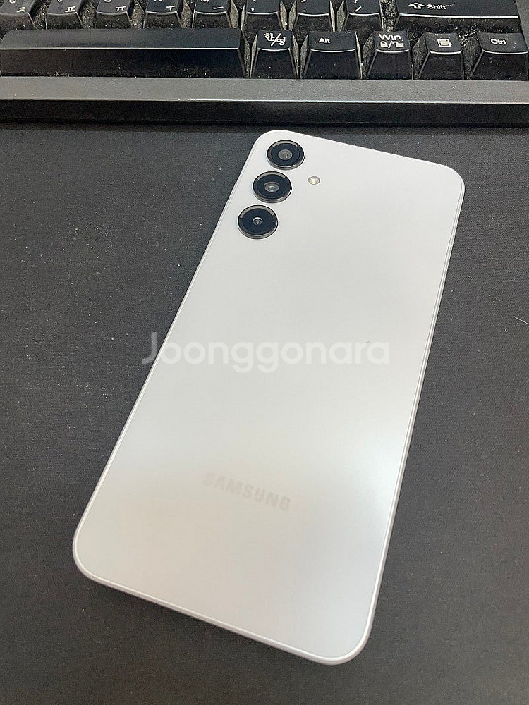 갤럭시A16 그레이 128GB 무잔상 상태좋은 풀박스중...--2