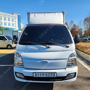 포터2 중고차 내장탑차 중고 포터 중고차 흰색 2022년식 7,780km 슈퍼캡/초장축/(CRDi) 플러스 법인차 구입상담