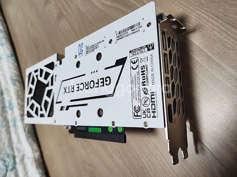갤럭시 5080 화이트 및 커세어 1000W 파워 시소...--6