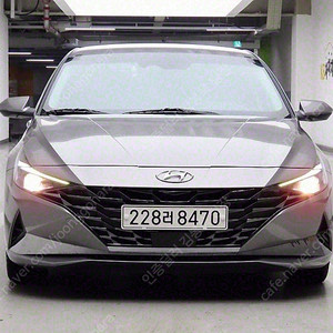 아반떼 중고차 아반떼 하이브리드 중고 차 2021년식 76,041km 모던 중고차이자