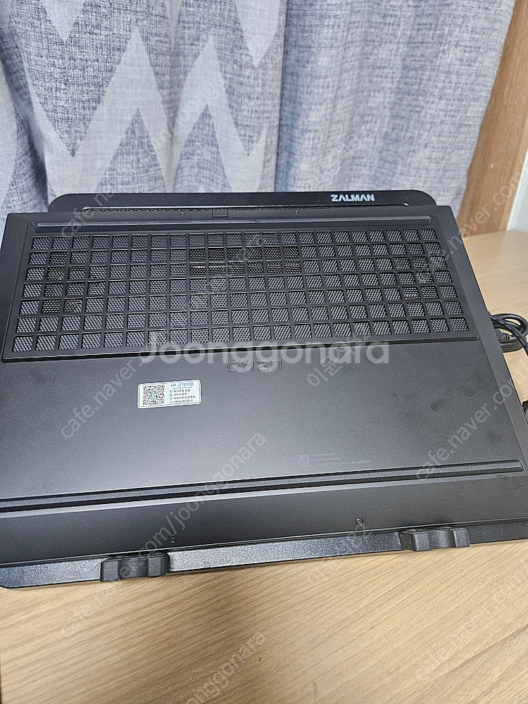 HP OMEN 노트북 팝니다. 해상도 240HZ 406...--3