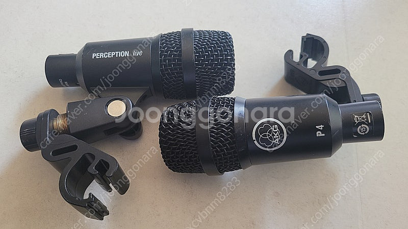 AKG P4다이나믹마이크 2대10만.JVC북셀프4만.엘...--0