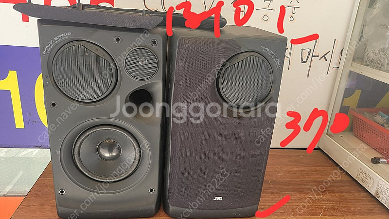 AKG P4다이나믹마이크 2대10만.JVC북셀프4만.엘...--1